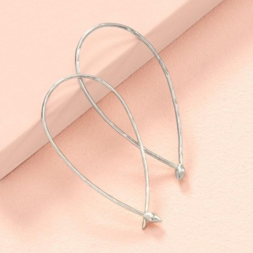 Stella & Dot Hammered Wire Silver Hoops